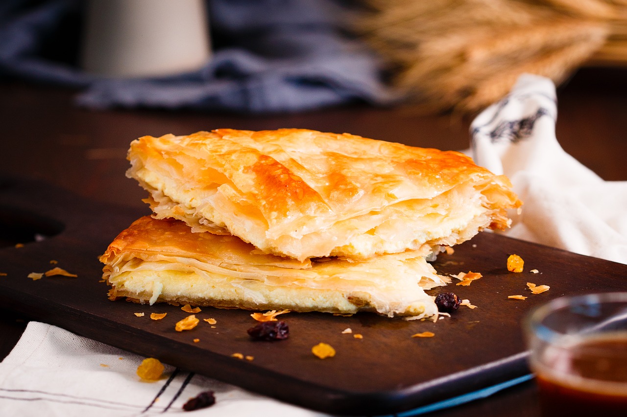 pie moldavian pie romanian pie free photo