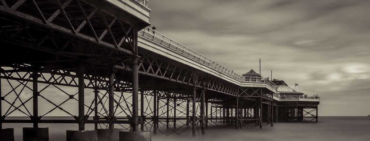 pier vintage retro free photo