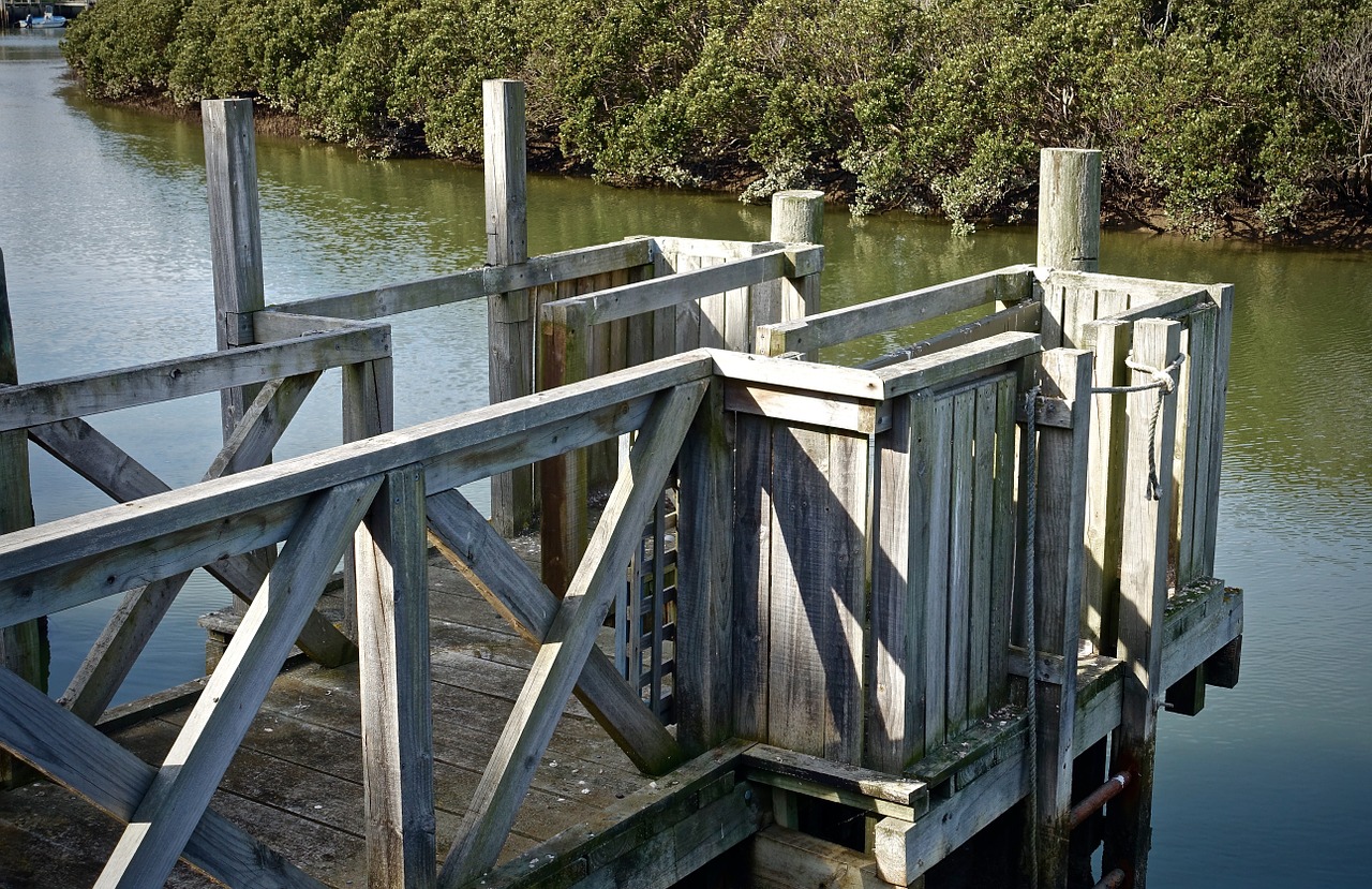 pier wooden structure free photo