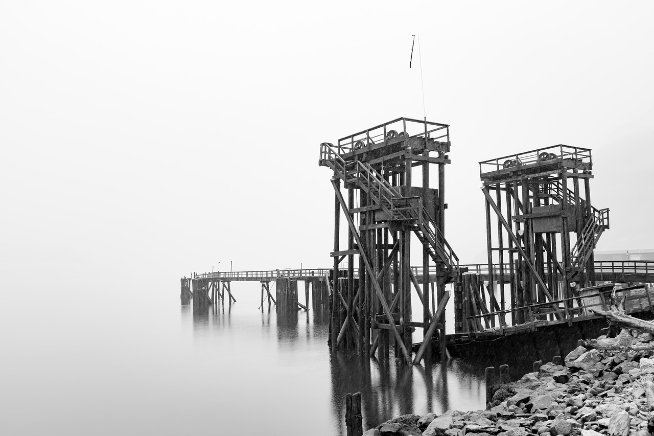 pier mist lake free photo
