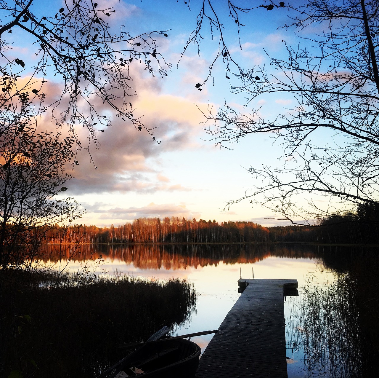 pier lake autumn free photo