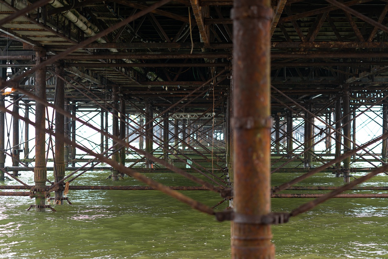 pier  brighton  water free photo