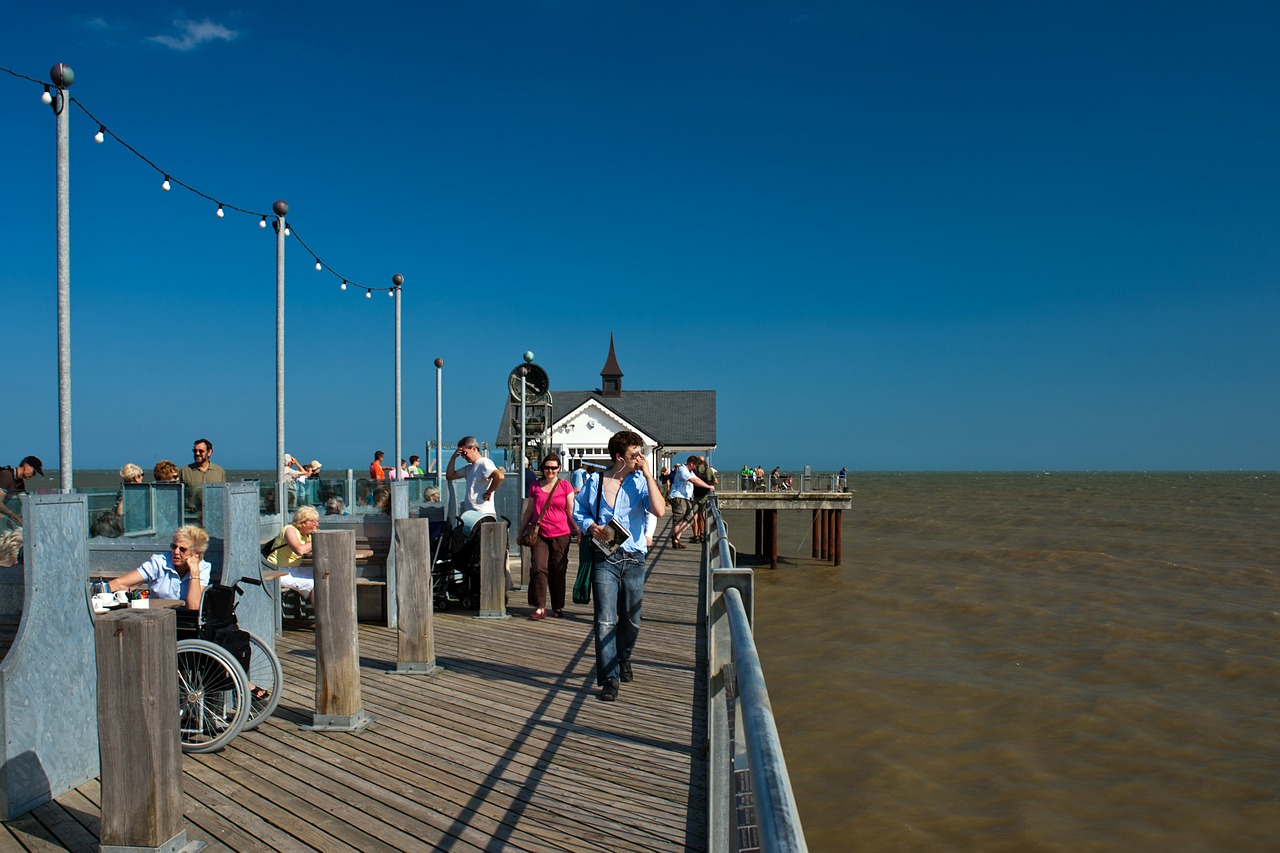 pier southwold north sea free photo