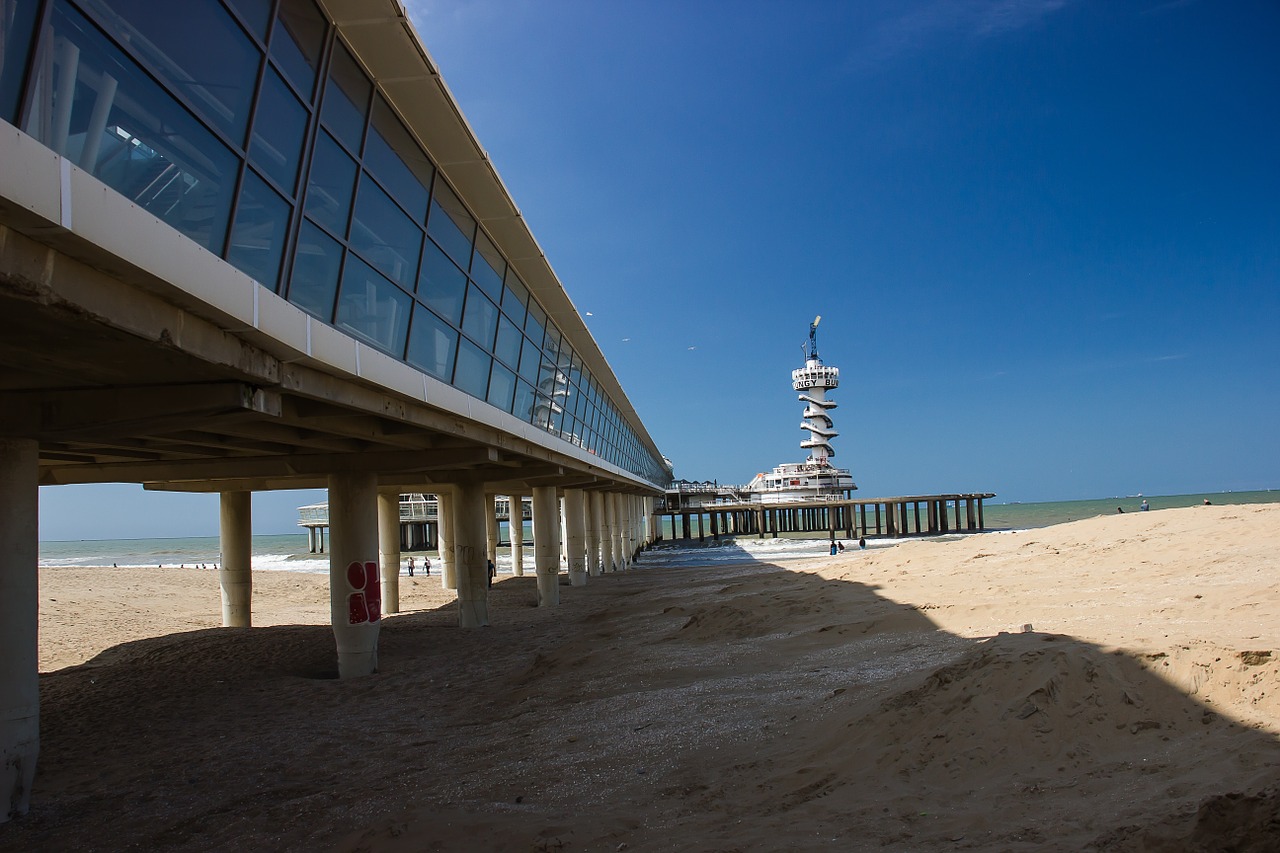 pier scheveningen coast free photo