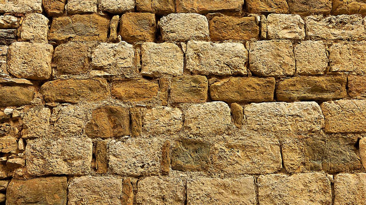 pierre wall brick free photo