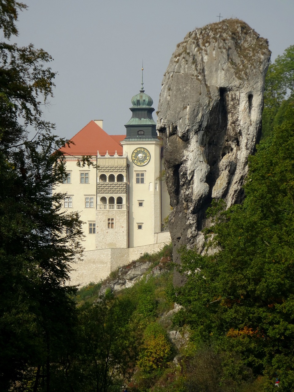 pieskowa skała castle poland castle free photo