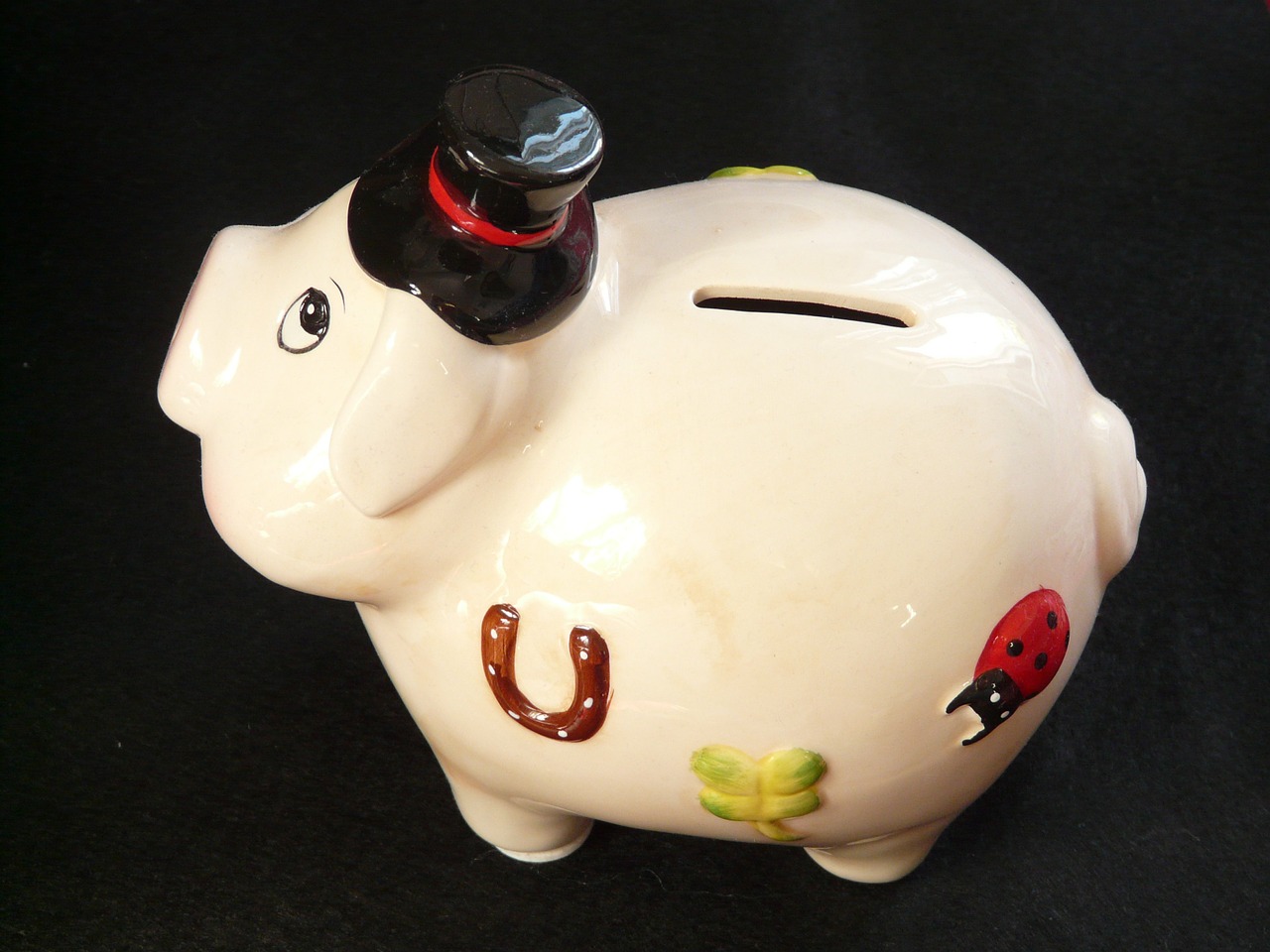 piggy bank pig savings bank free photo