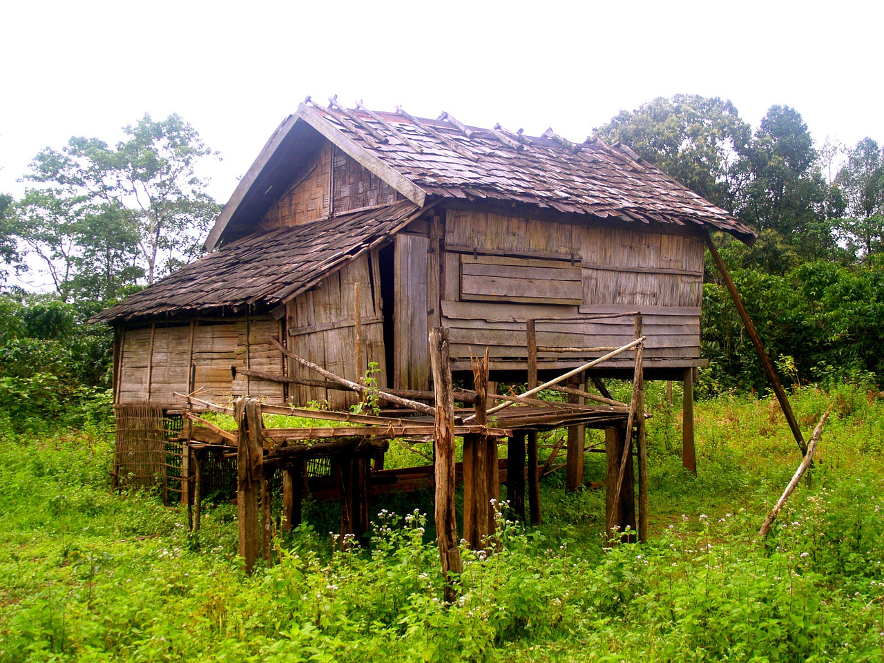 pile dwelling crannog stilt houses free photo