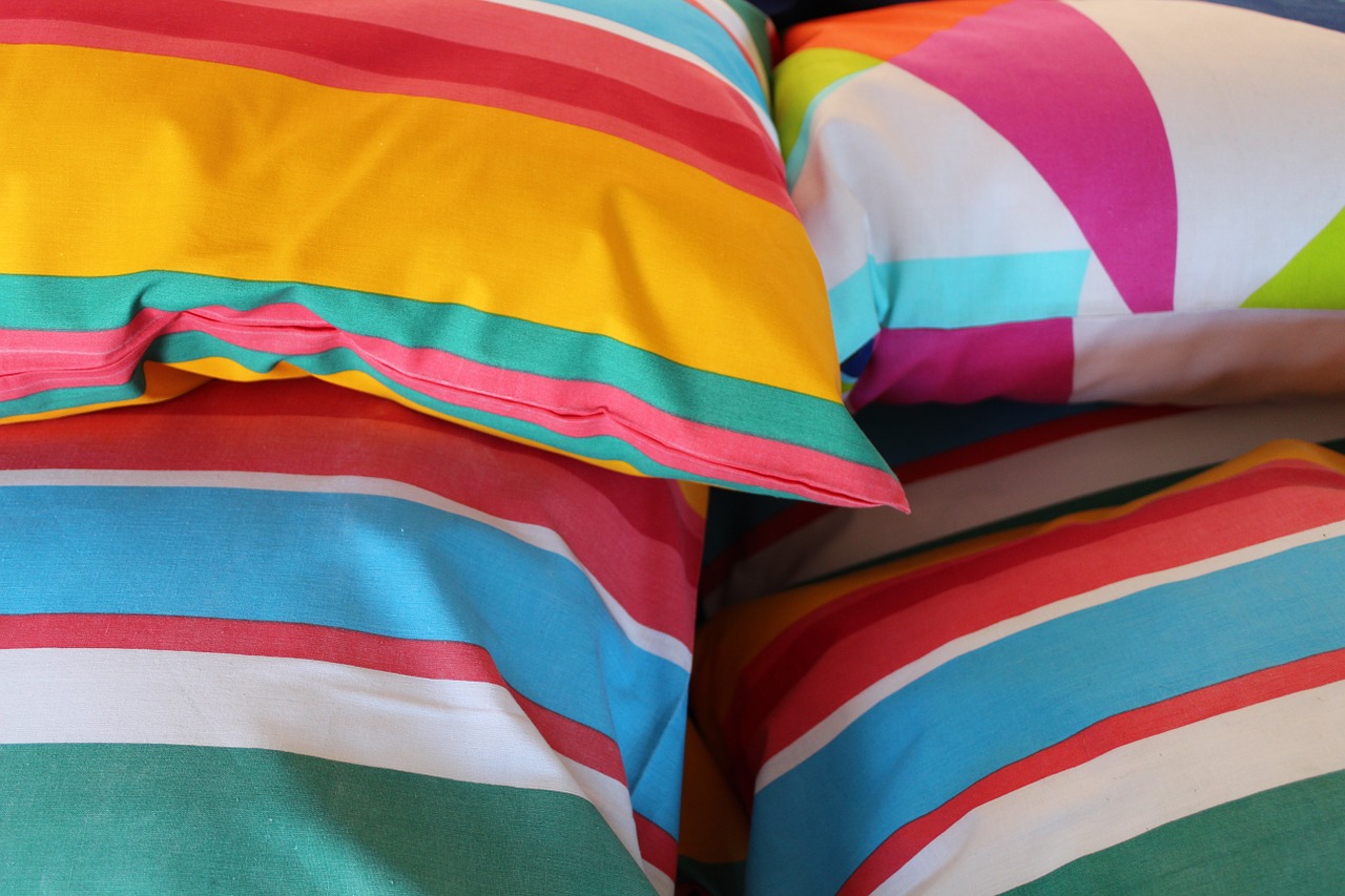 pillow reference colorful free photo