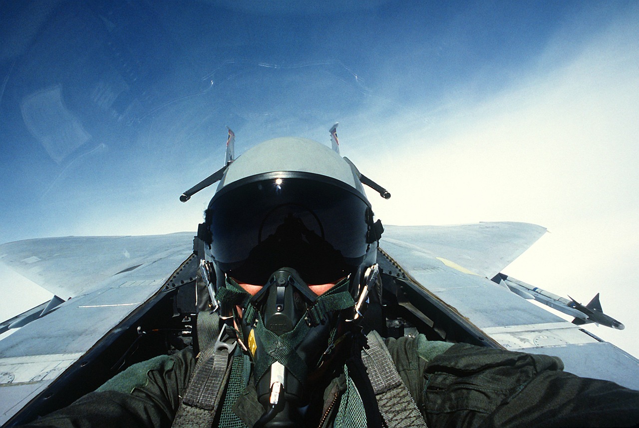 pilot fighter jet jet free photo