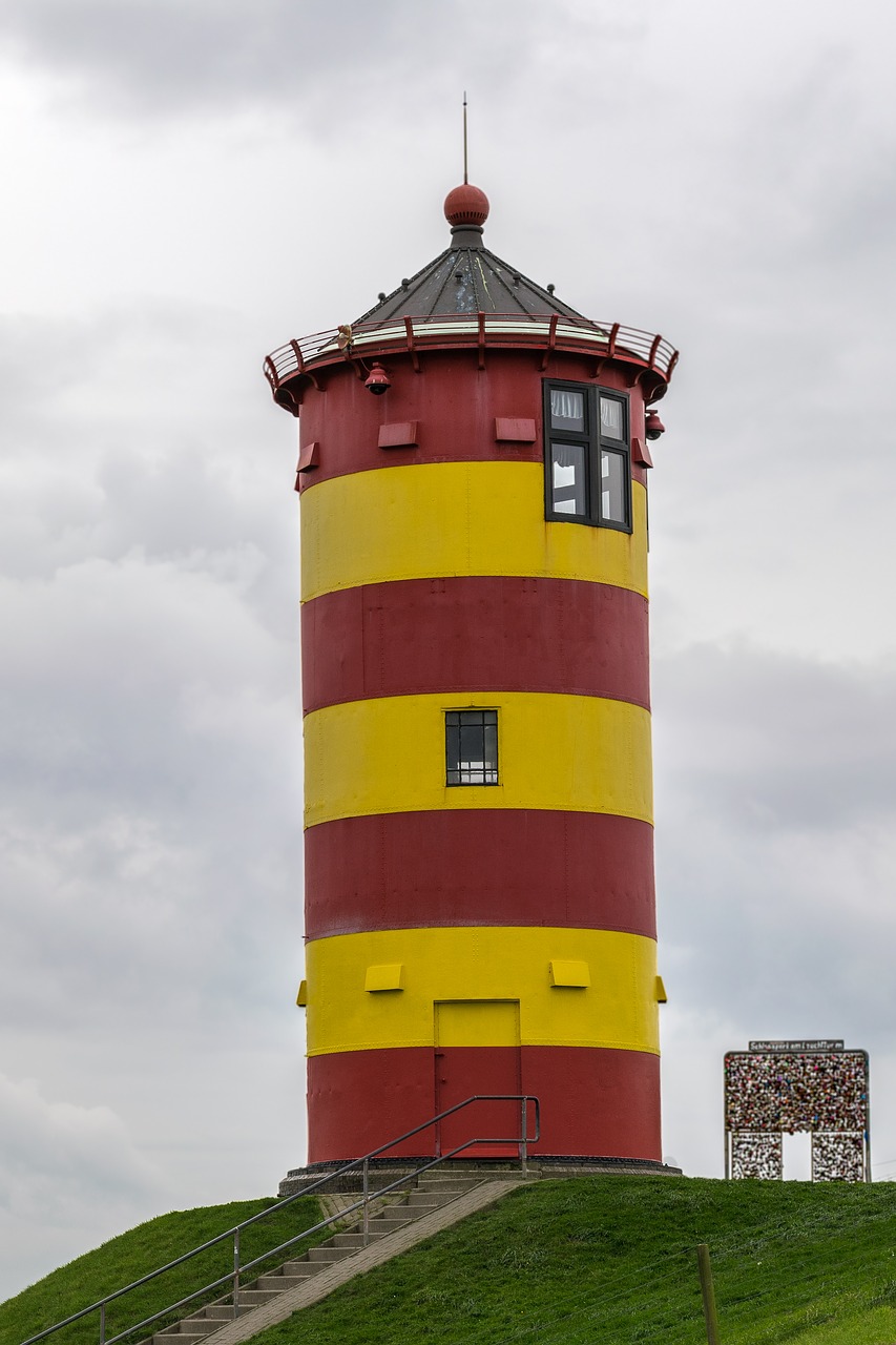 pilsum  lighthouse  beacon free photo