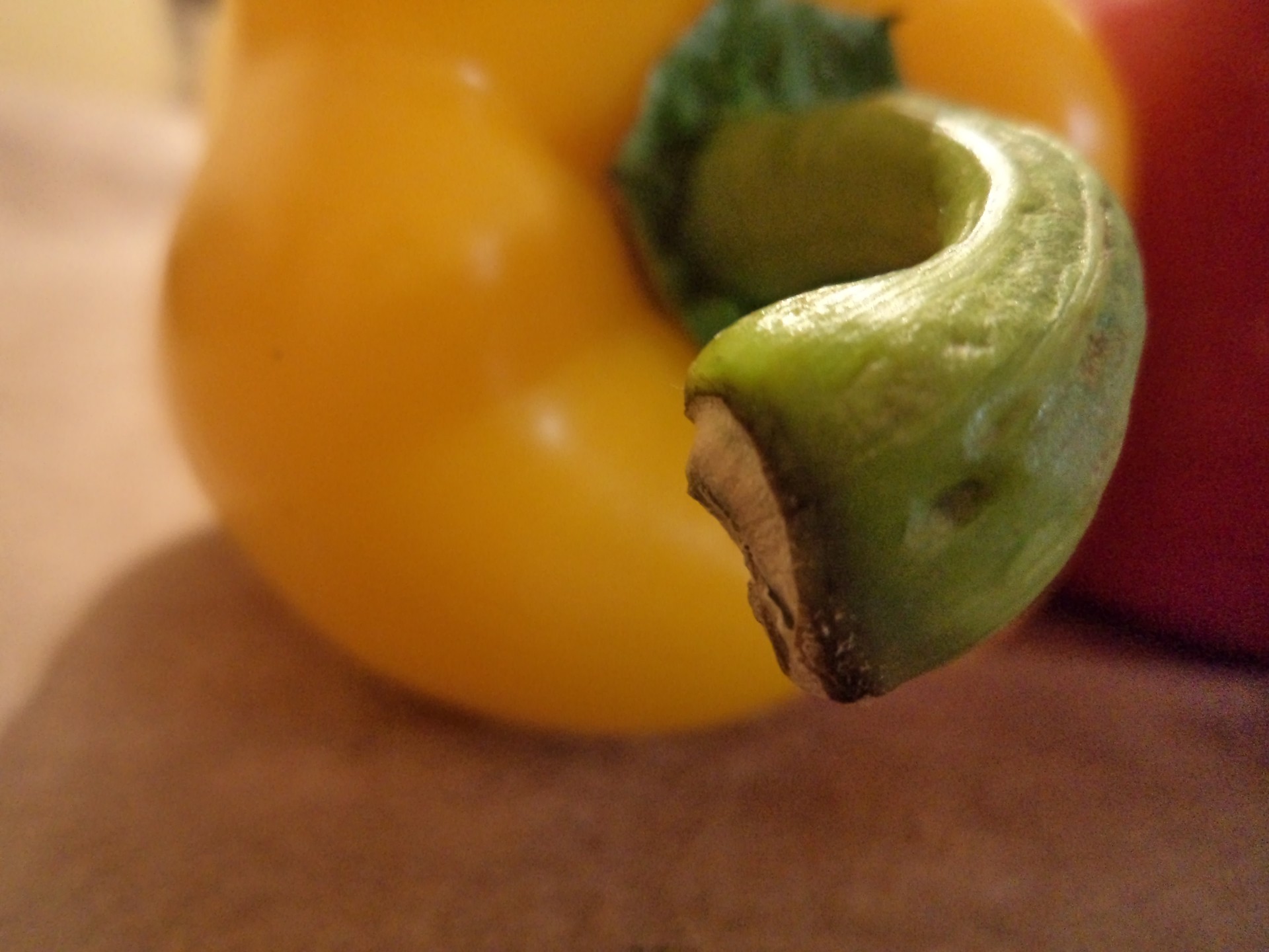 pepper red pepper yellow free photo