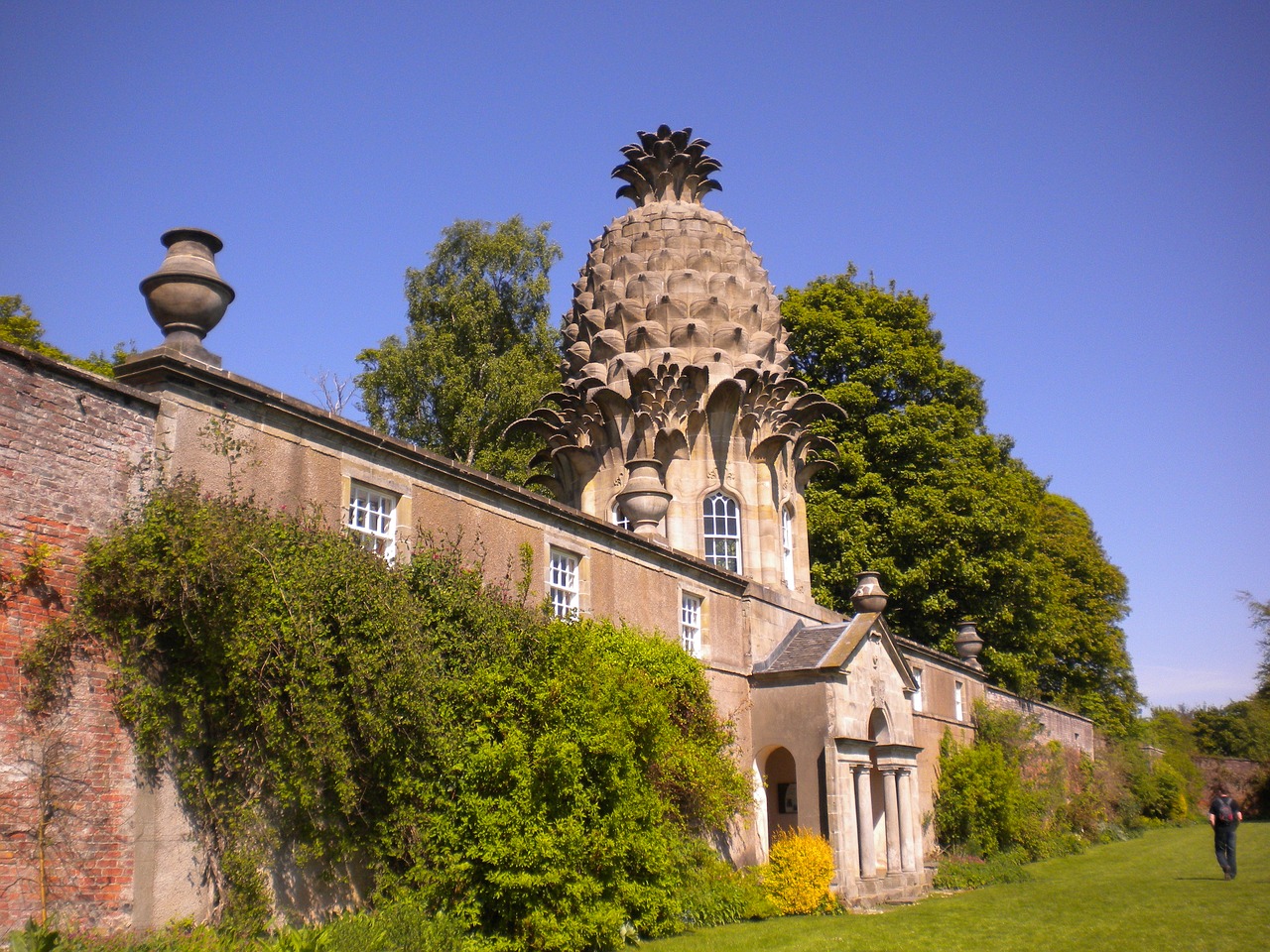 pineapple scotland scottish folly free photo