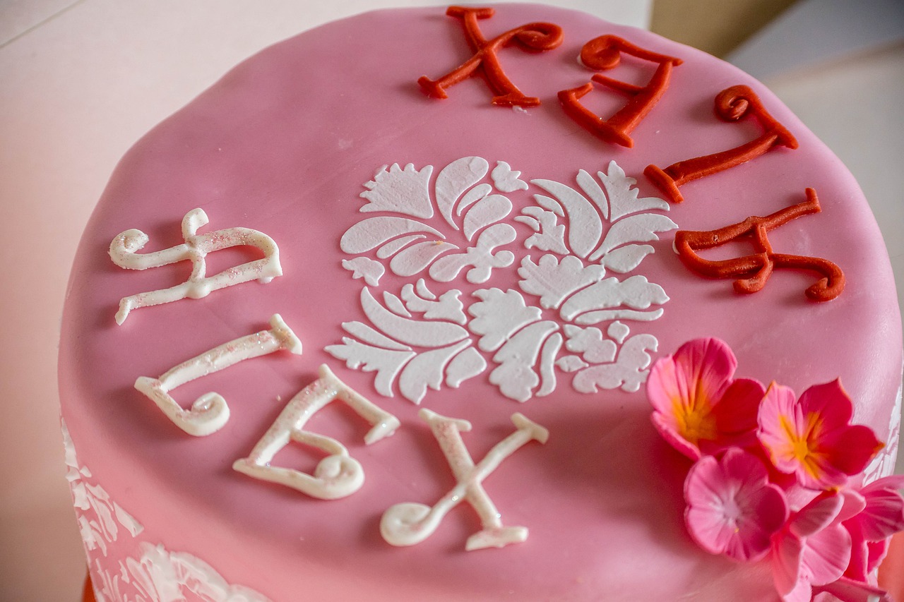 pink  cake  fondant free photo