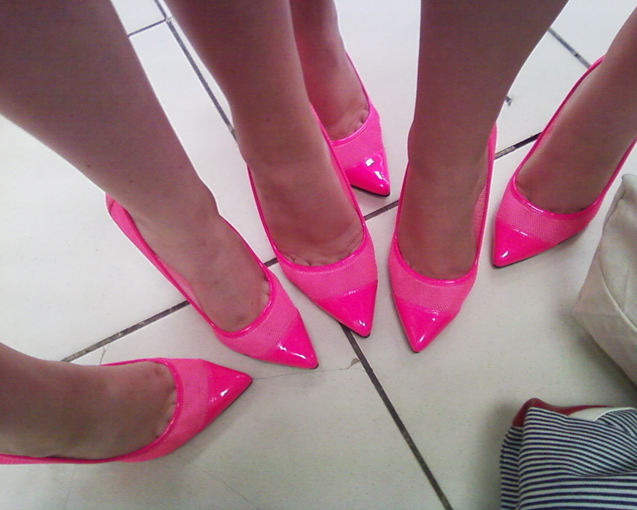 heels pink shoes free photo