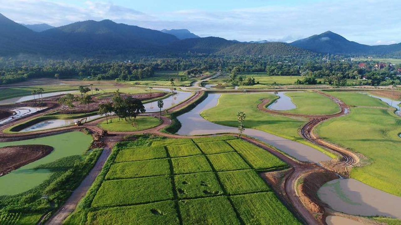 pinnacle chiangmai thailand  nice landscape  top view free photo