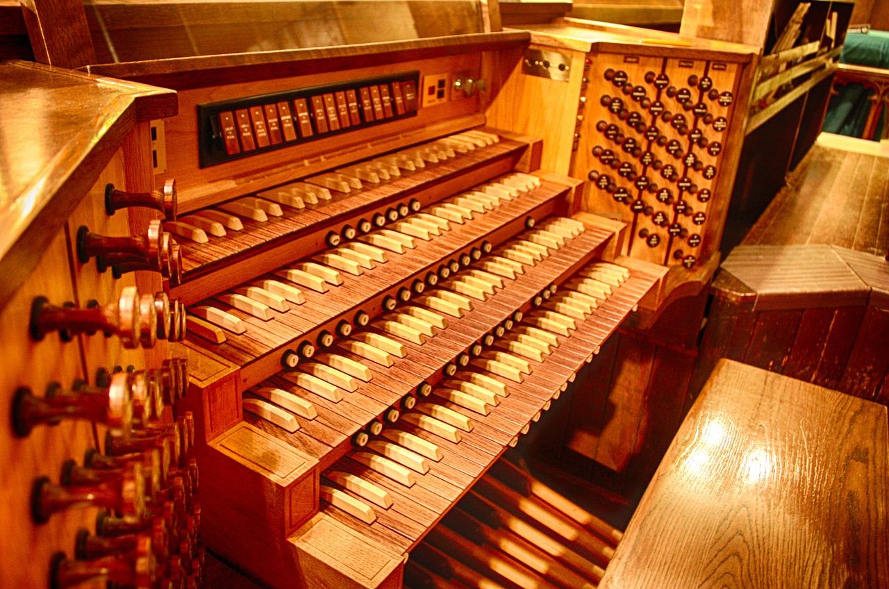 pipe organ organ church organ free photo