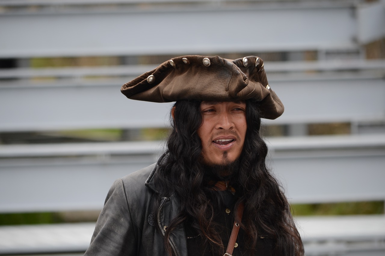 pirate actor costume free photo