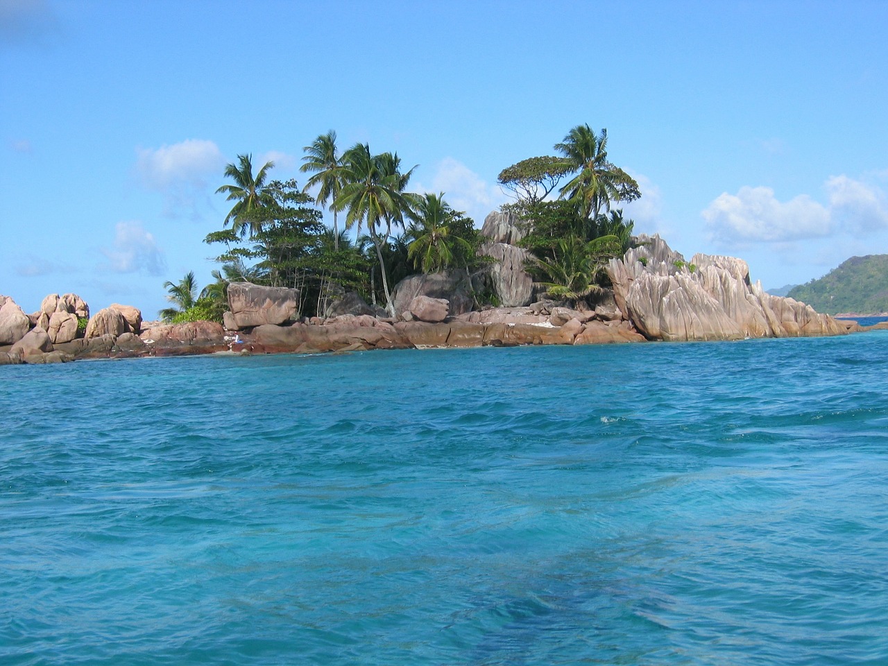 pirate island seychelles free photo