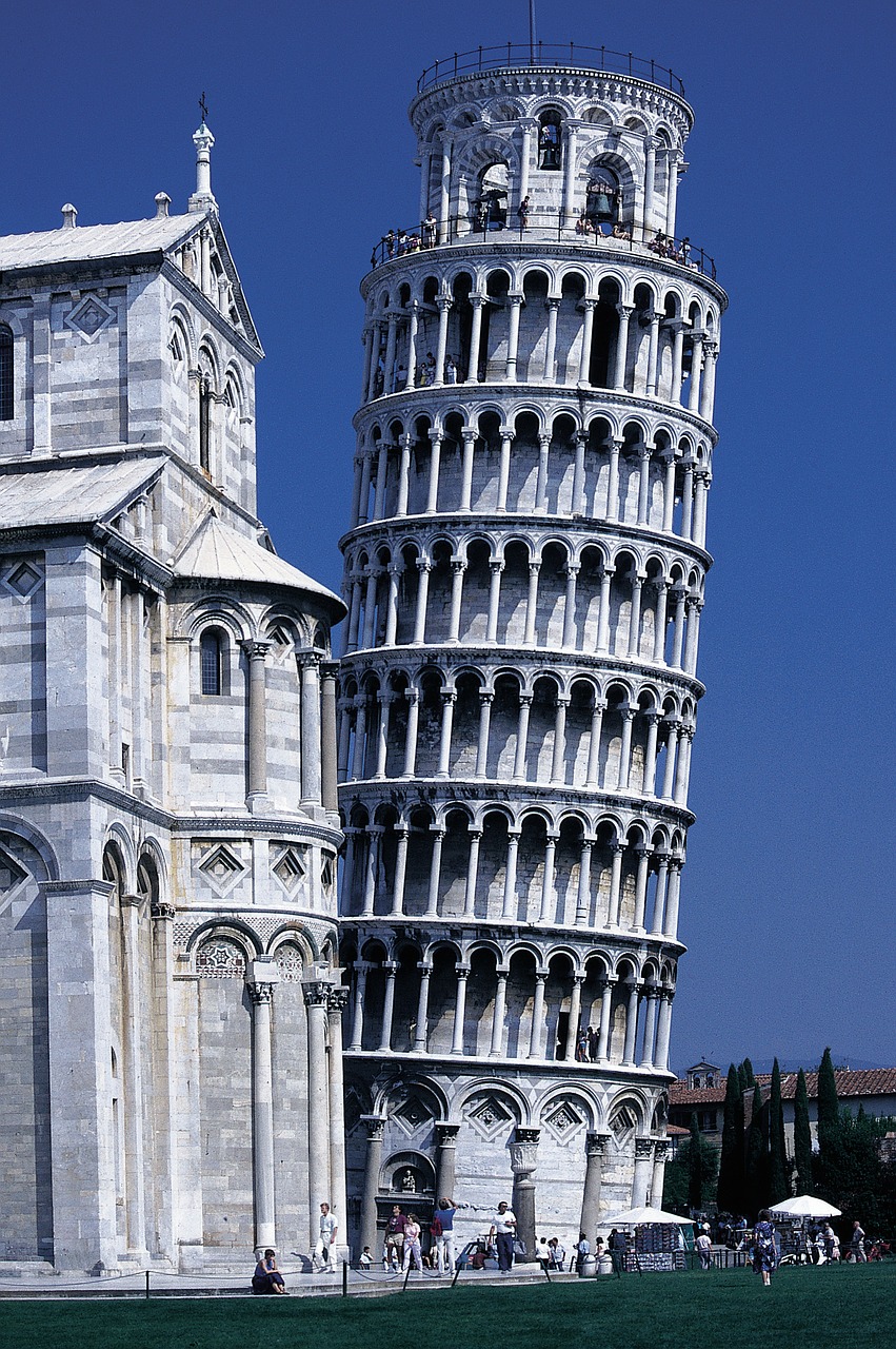 pisa dom leaning tower free photo