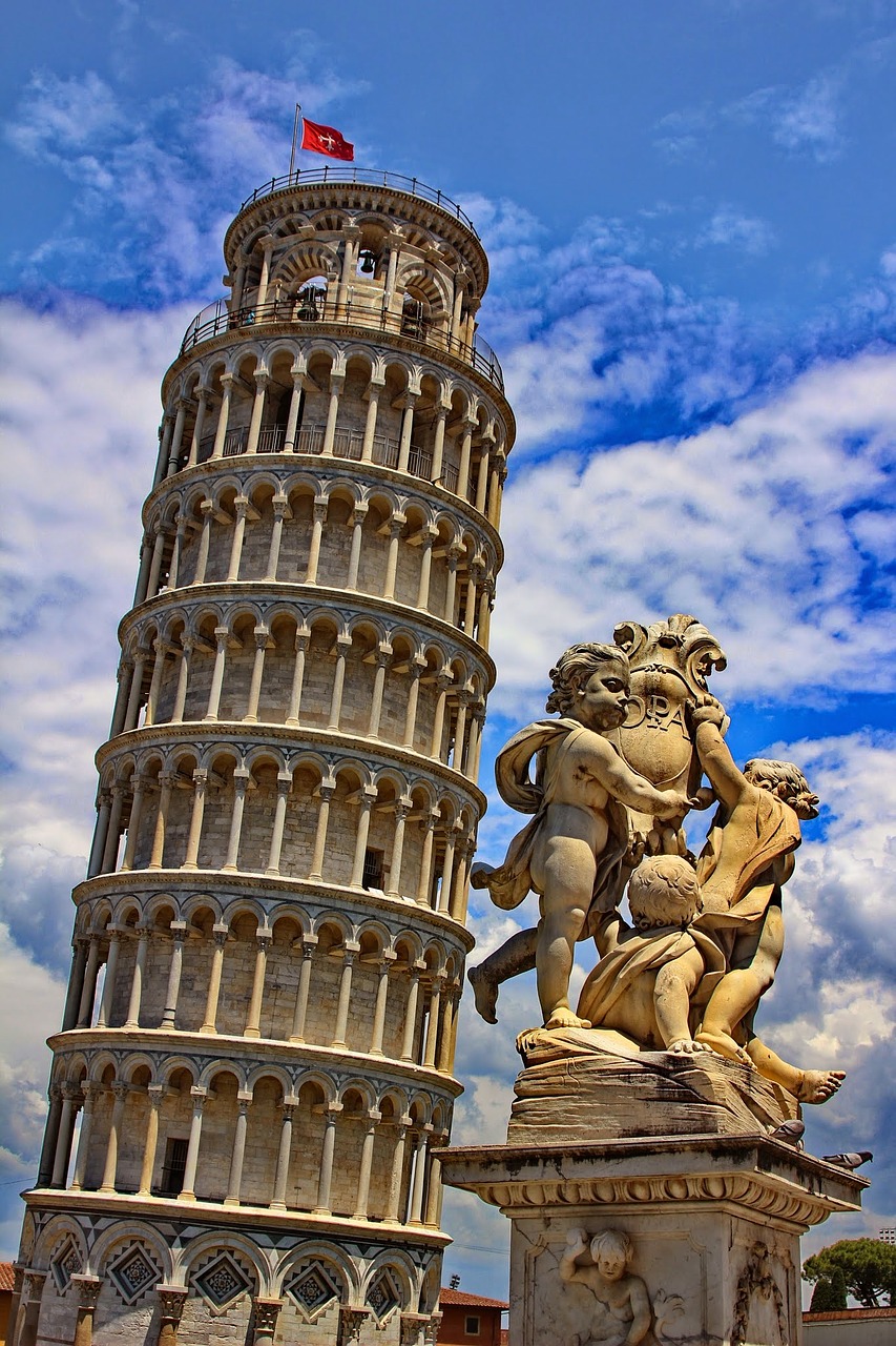 pisa tower leaning tower free photo