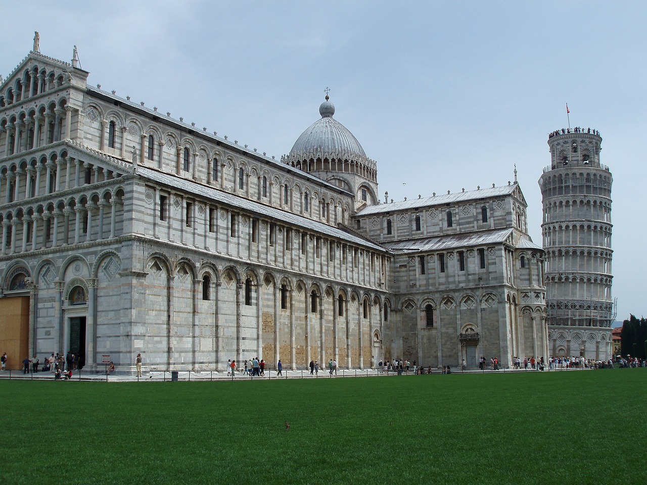 pisa italy cathedral free photo