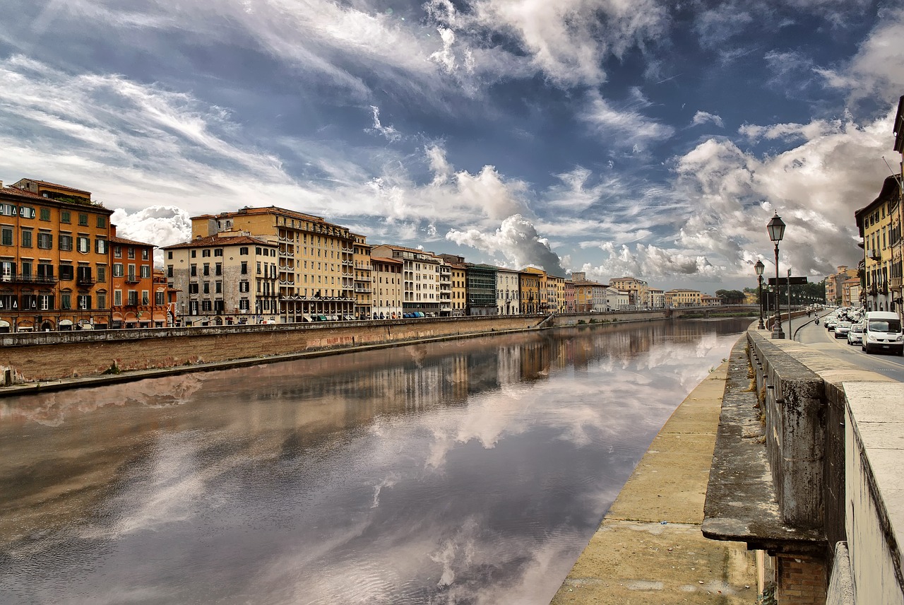 pisa  river  italy free photo