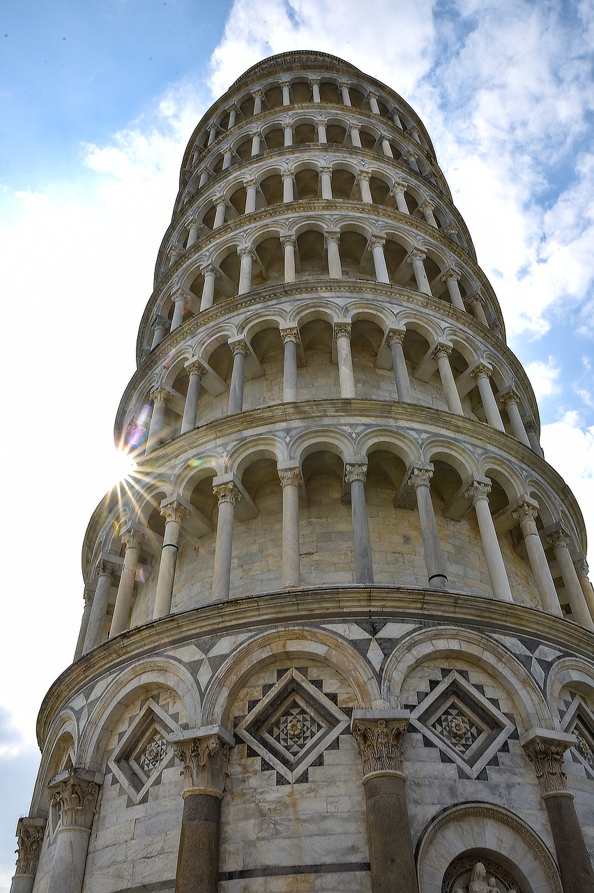 pisa  tower  italy free photo