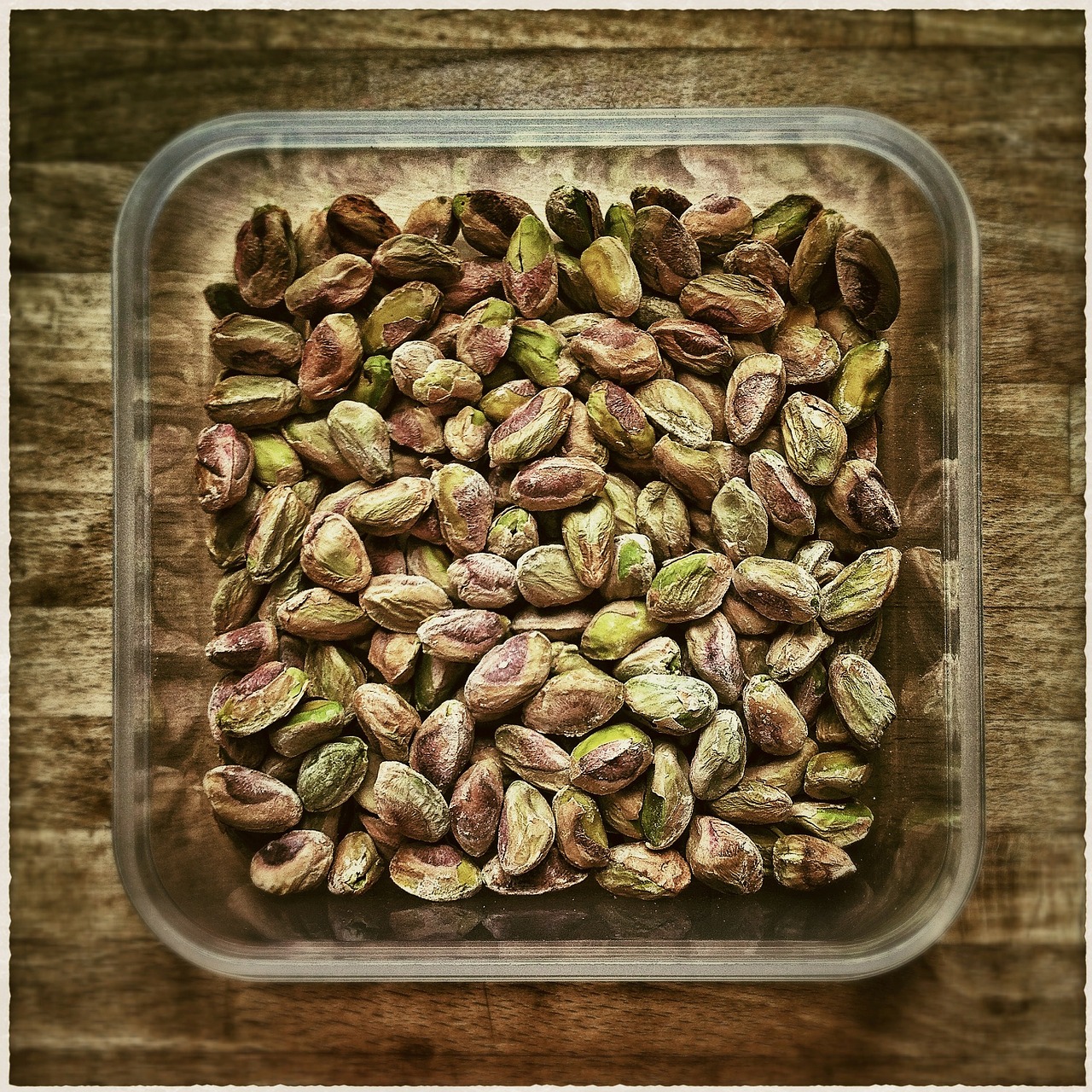 pistatzien nuts bake free photo