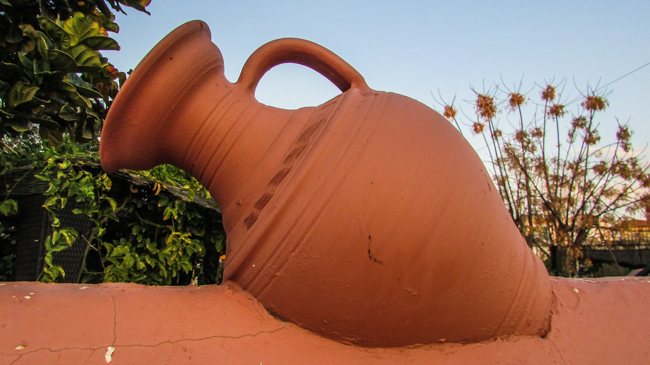 pitcher potter ceramic free photo