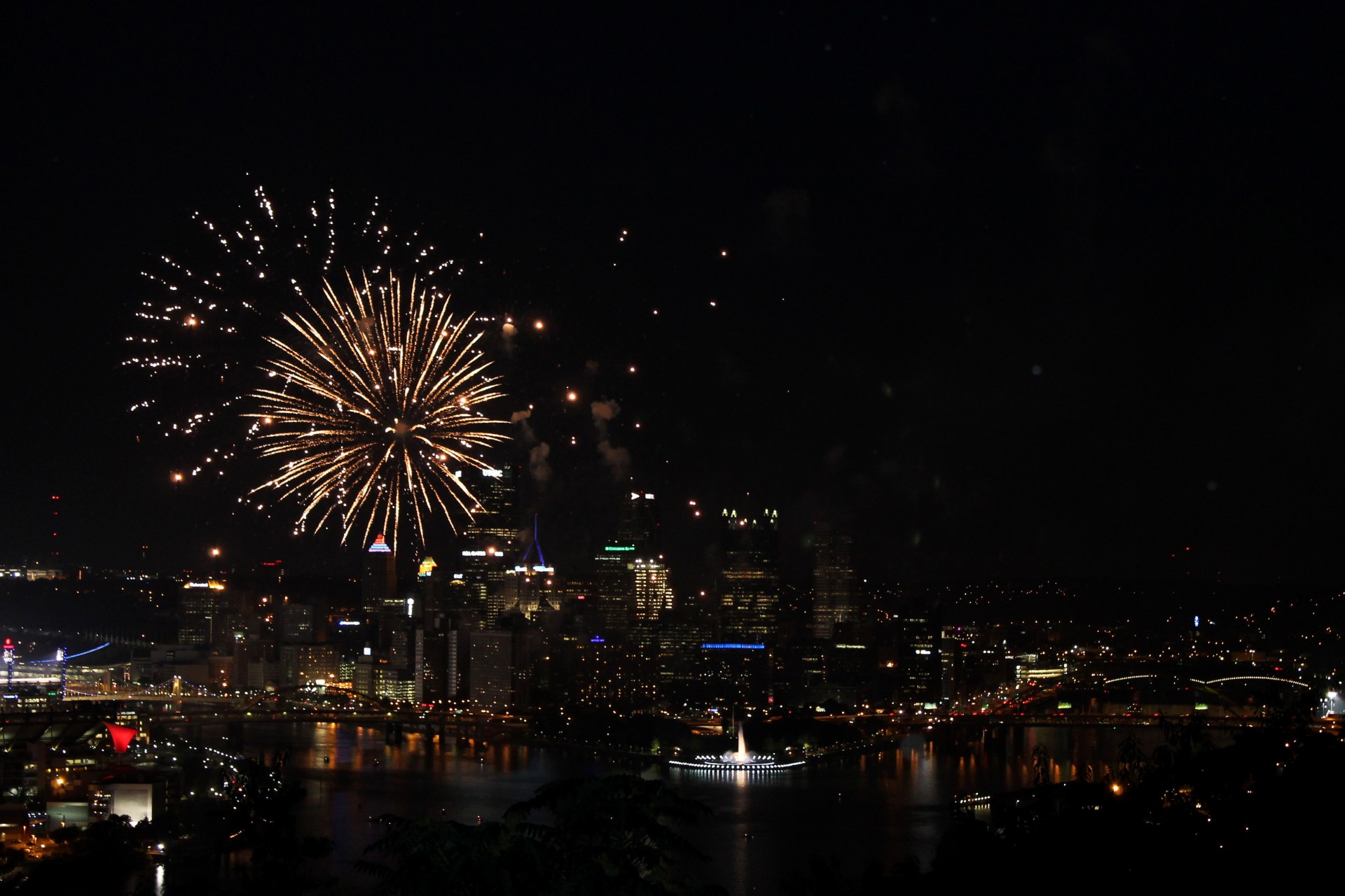 pittsburgh fireworks 4th july free photo