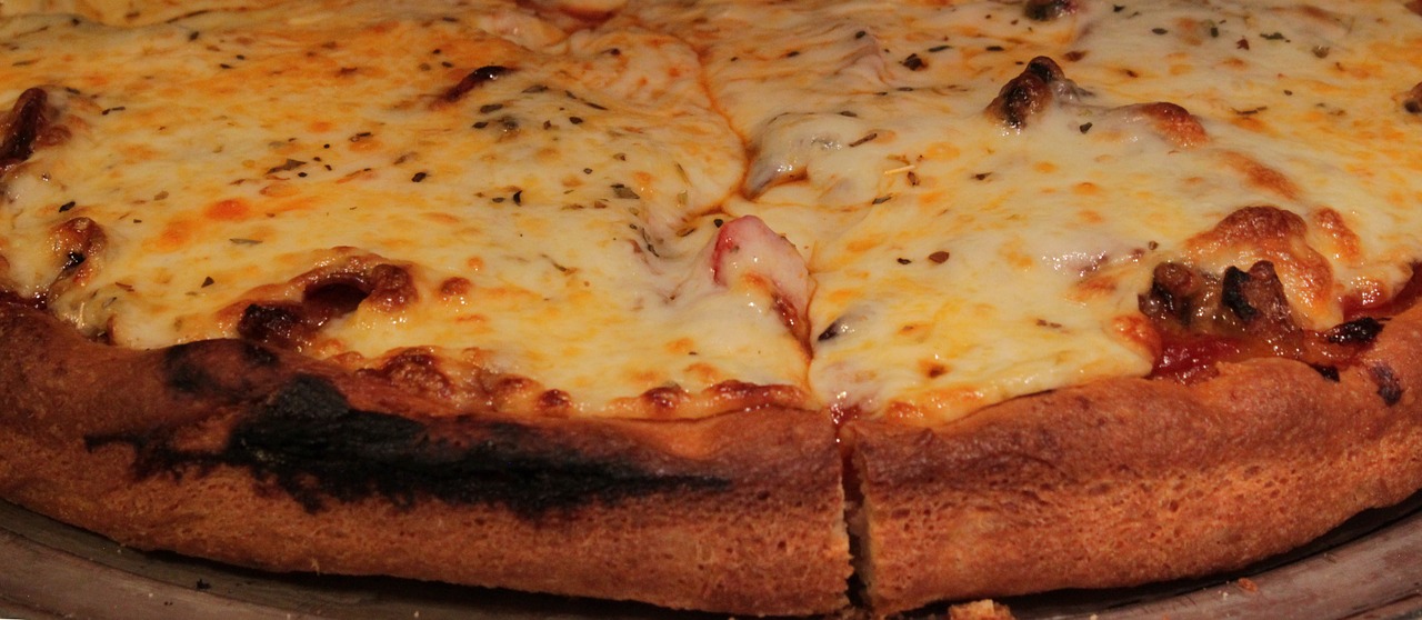pizza crust cheese free photo