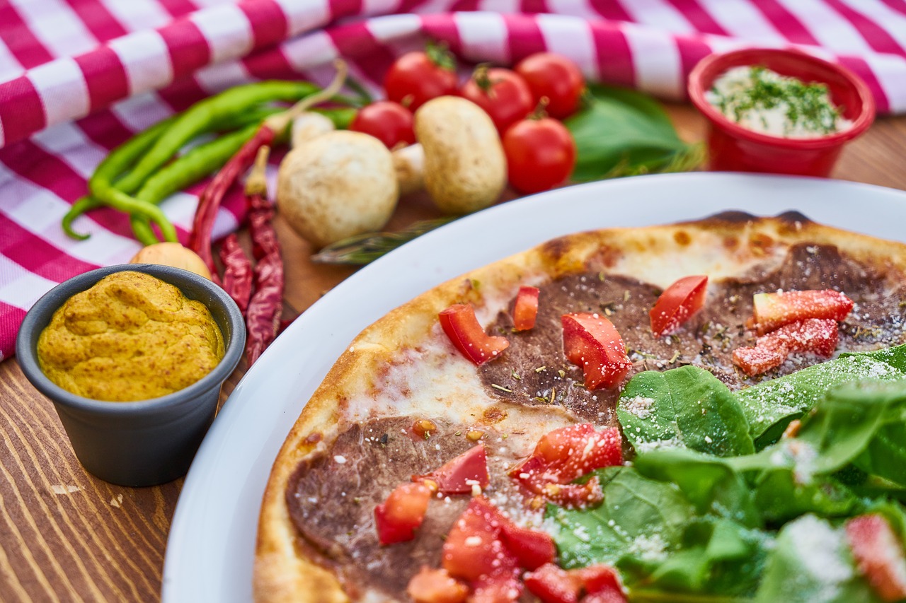 pizza food meat free photo