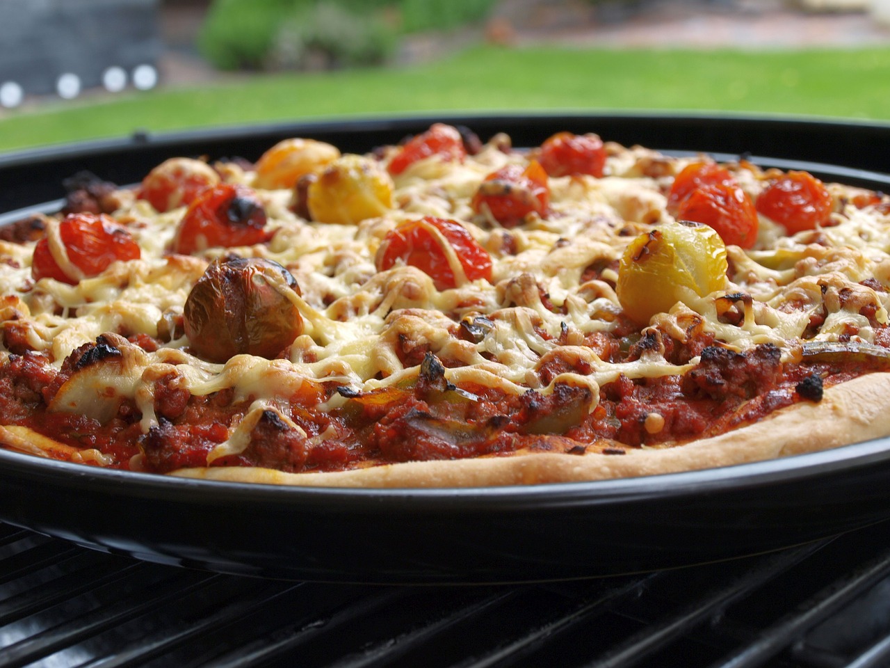 pizza with minced meat bbq pizza pizza from the grill free photo