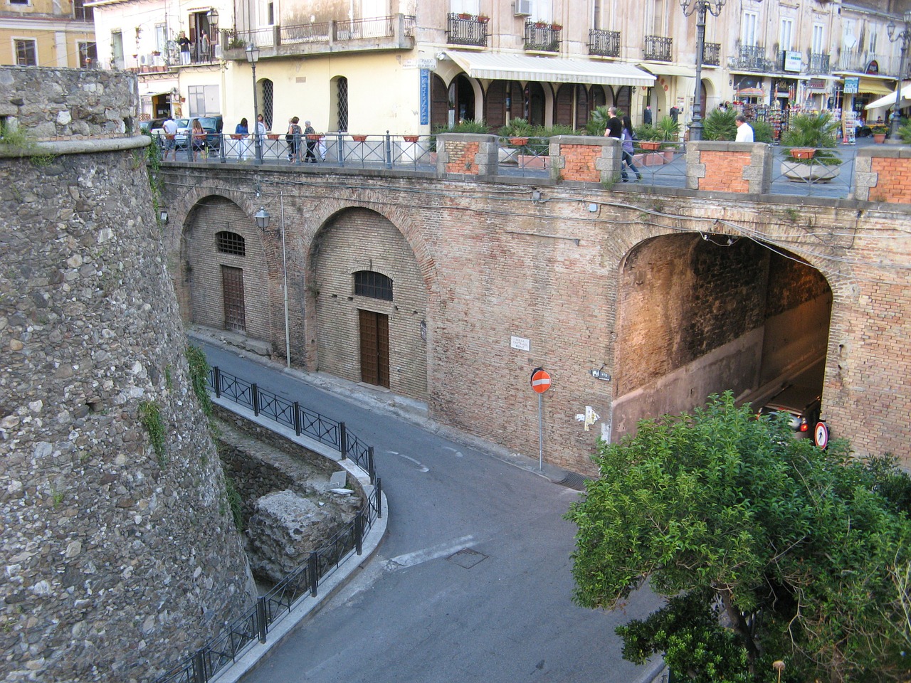 pizzo calabro road castle free photo