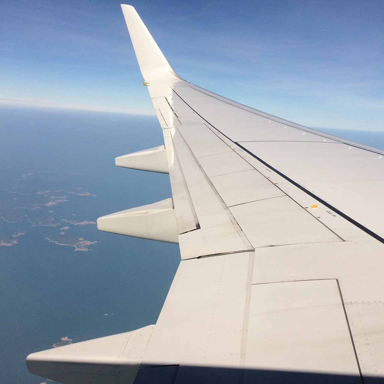 plane wing cloud free photo