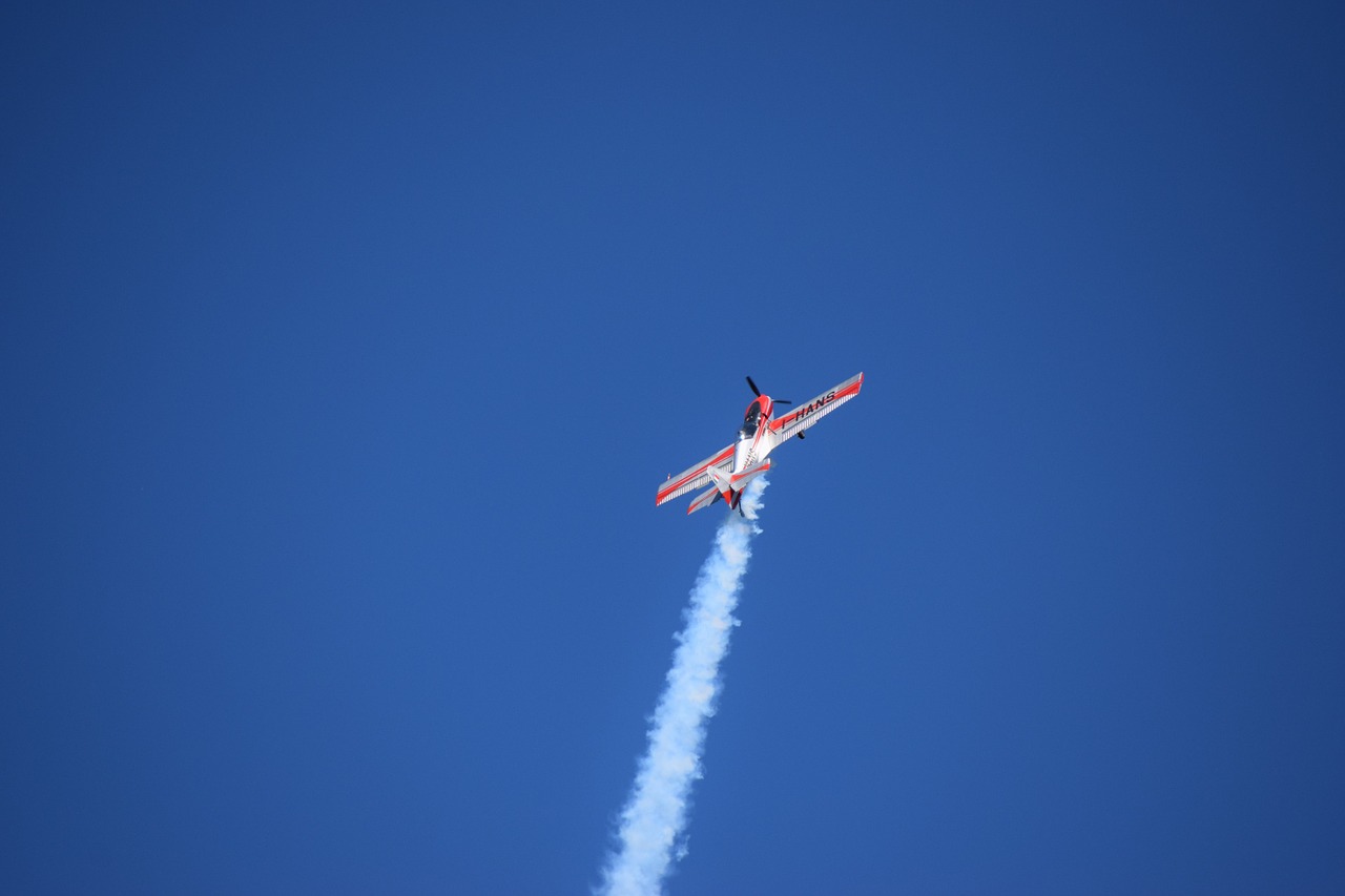 plane airplane acrobatic free photo