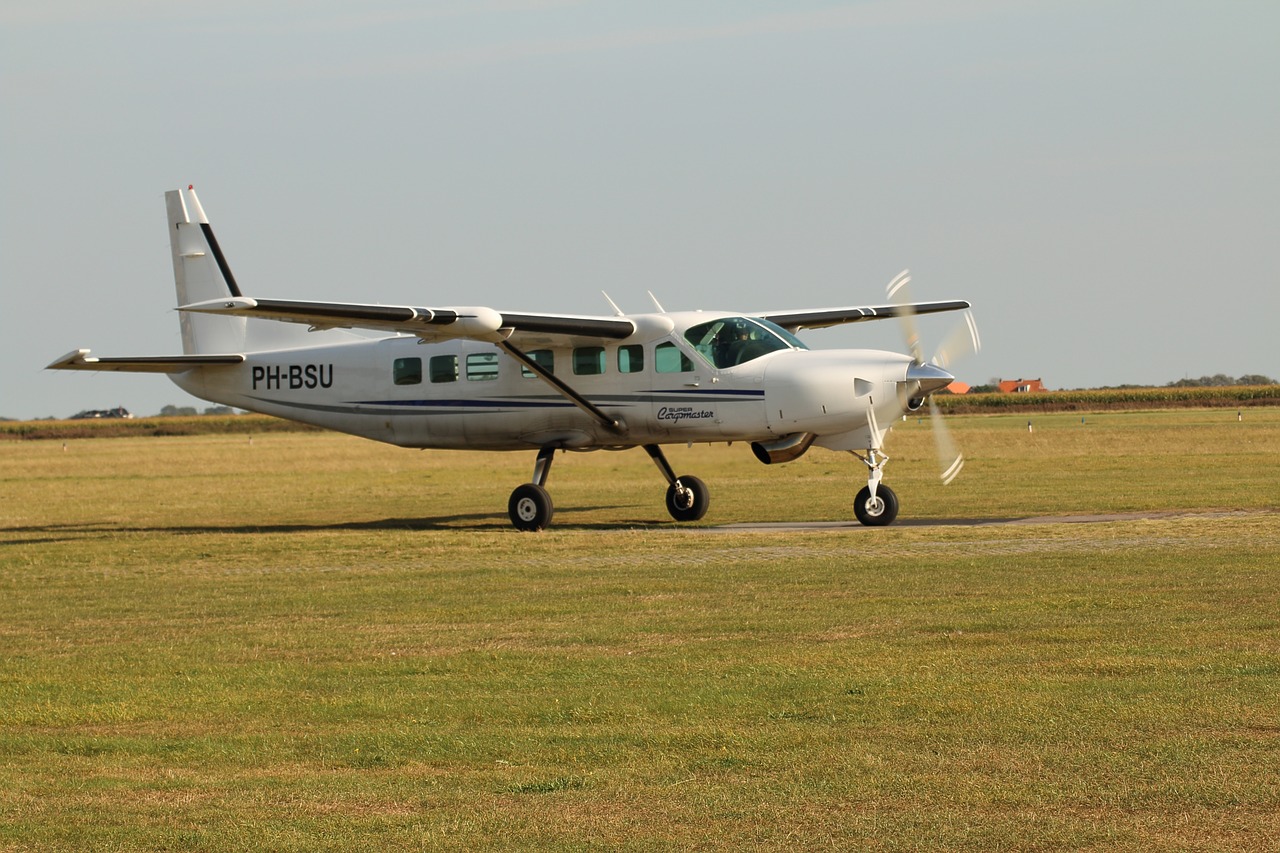 plane transport aircraft free photo