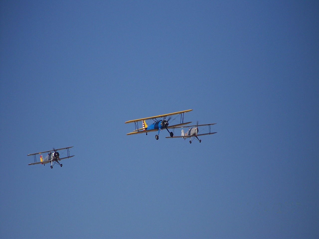 plane aircraft flying free photo