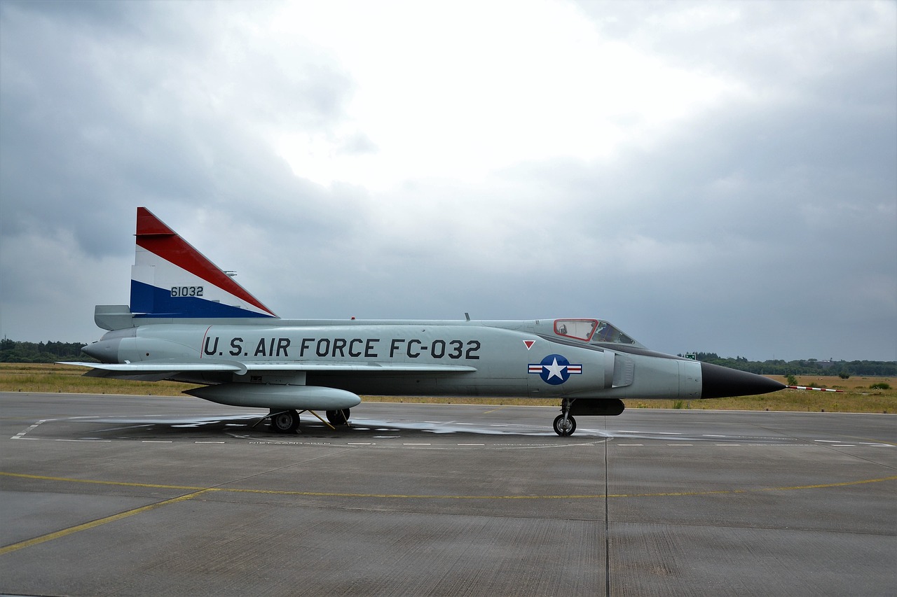 plane america museum free photo