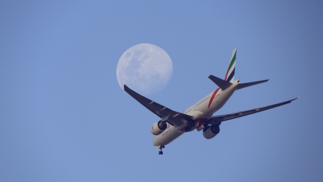 plane  moon  sky free photo