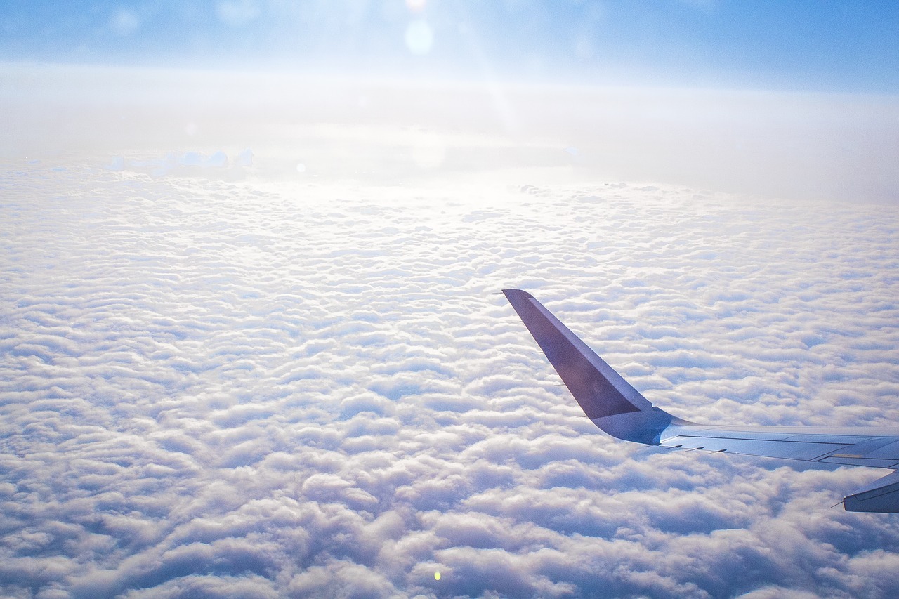 Полет самолета слушать. Фото из самолёта в полёте. Полет на самолете Pixabay. Полет самолета Вдохновение. Blue Sky Aviation.