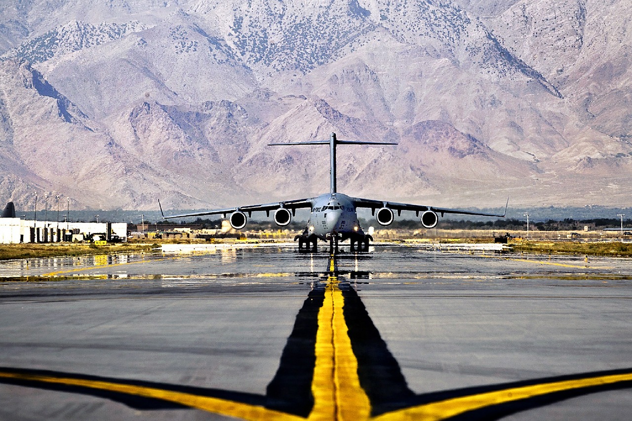 plane military cargo free photo