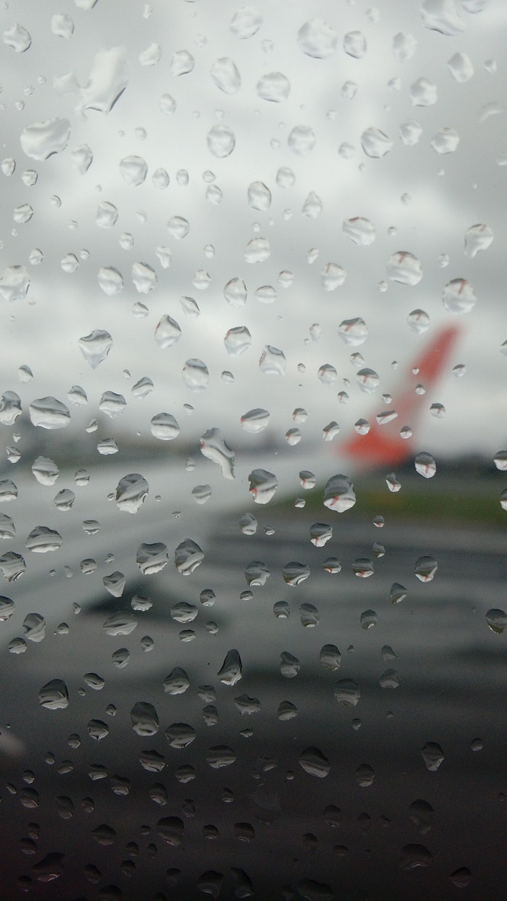 plane rain cloud free photo