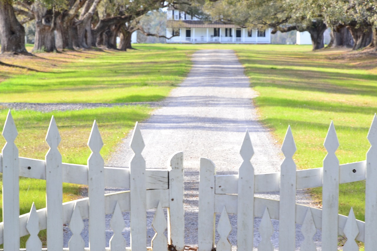 plantation colonial historic free photo