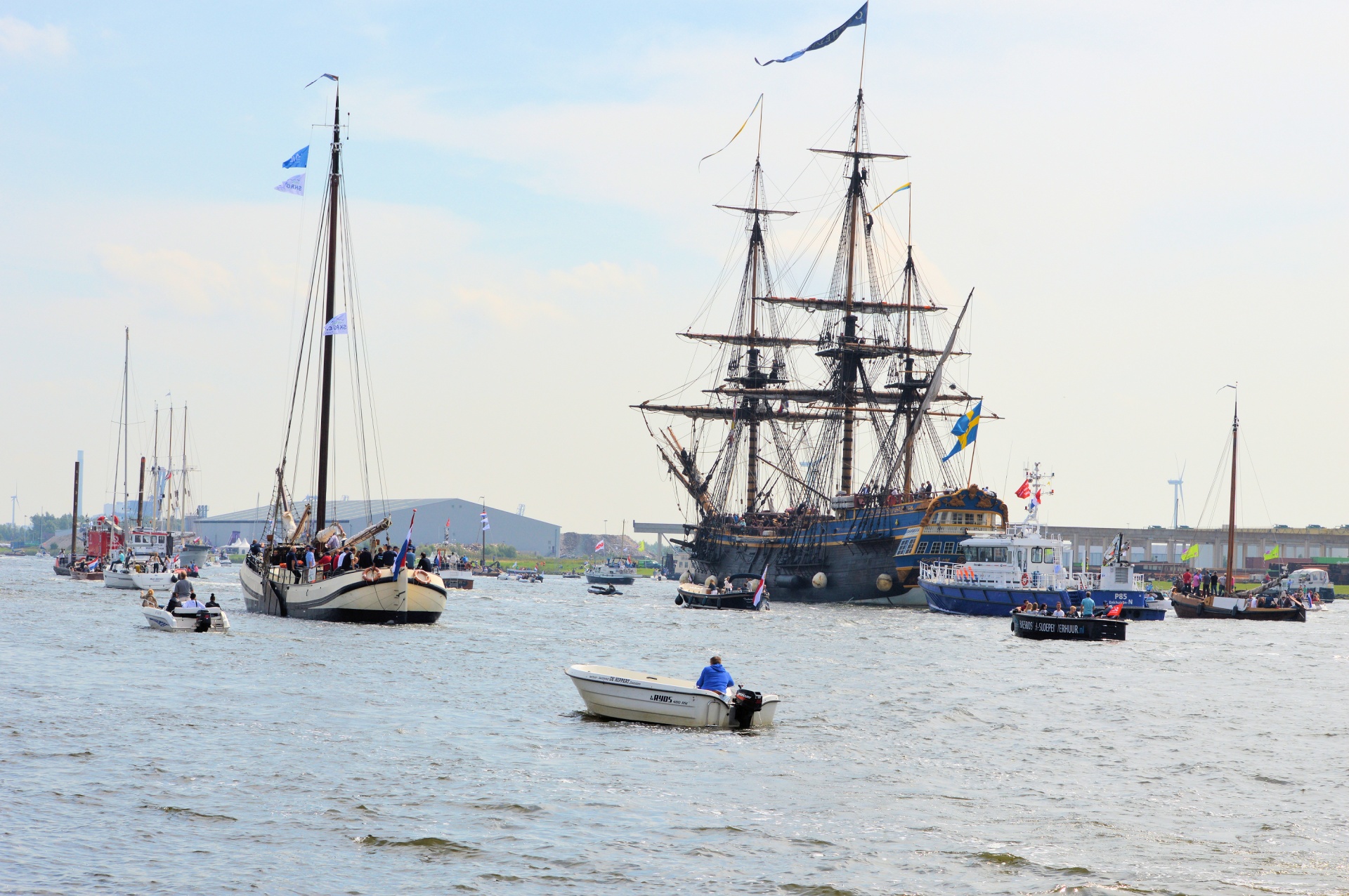 sailboat authentic flatboat free photo