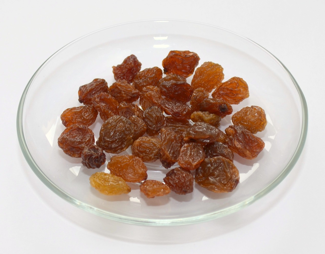 plate raisins healthy free photo
