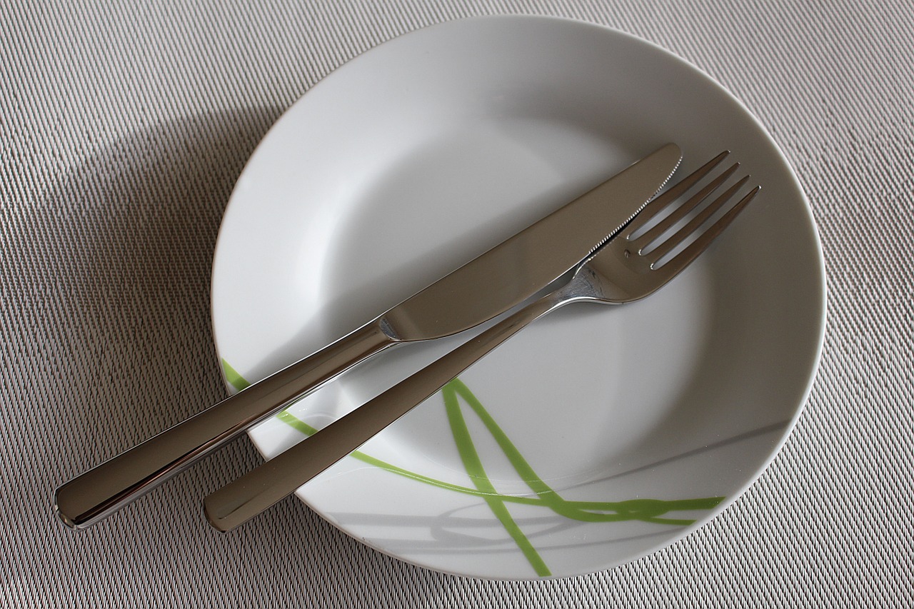 plate cutlery knife free photo