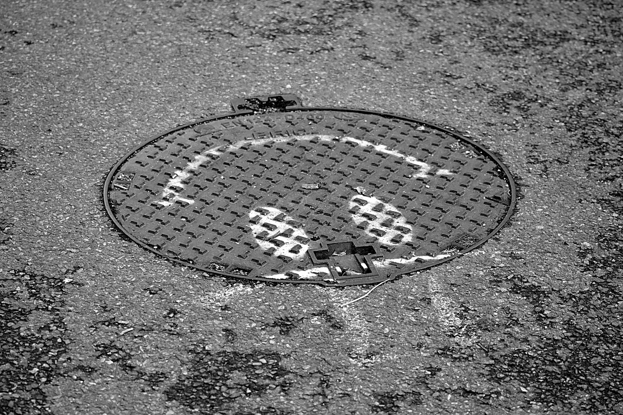 plate sewer metal cast iron free photo