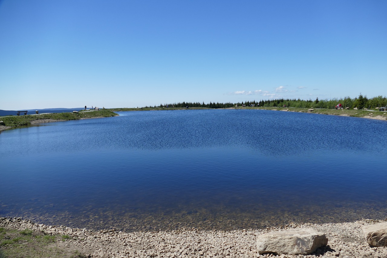 plateau lake pond free photo